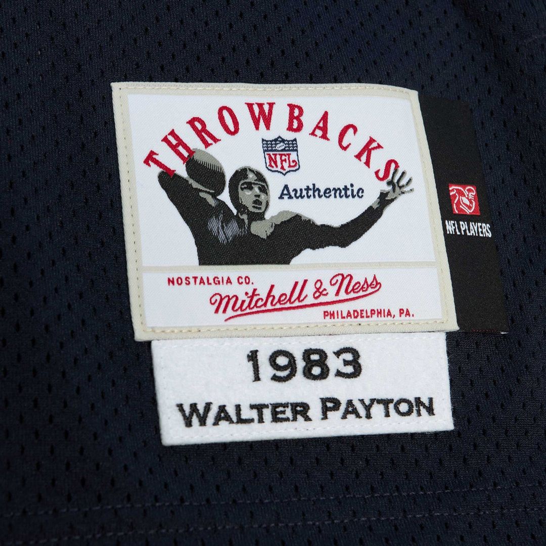 Chicago Bears 1985 Walter Payton Mitchell & Ness White Authentic Throwback Retired Player Jersey