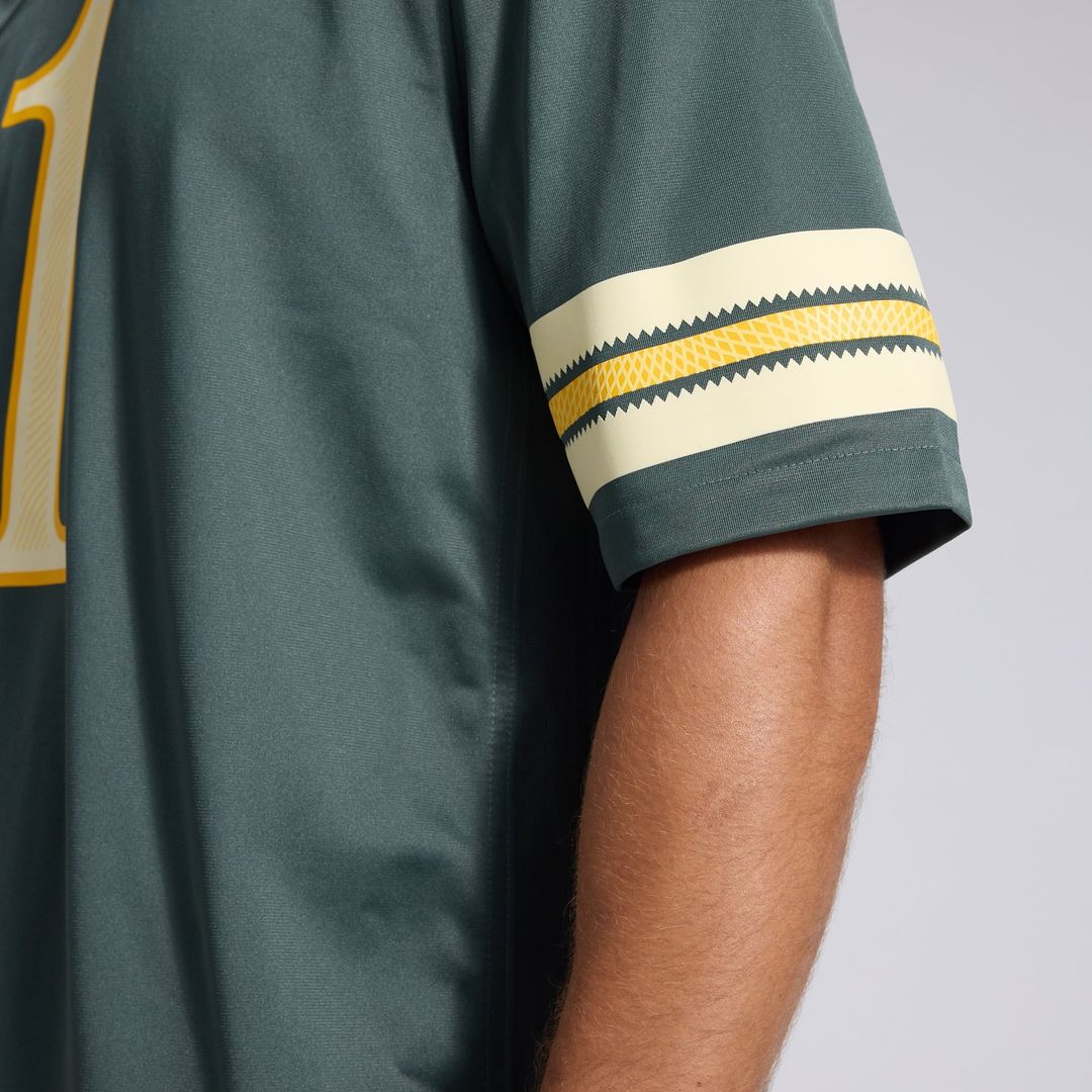 Green Bay Packers Micah Parsons Nike Green 2026 Rivalries Collection Game Jersey