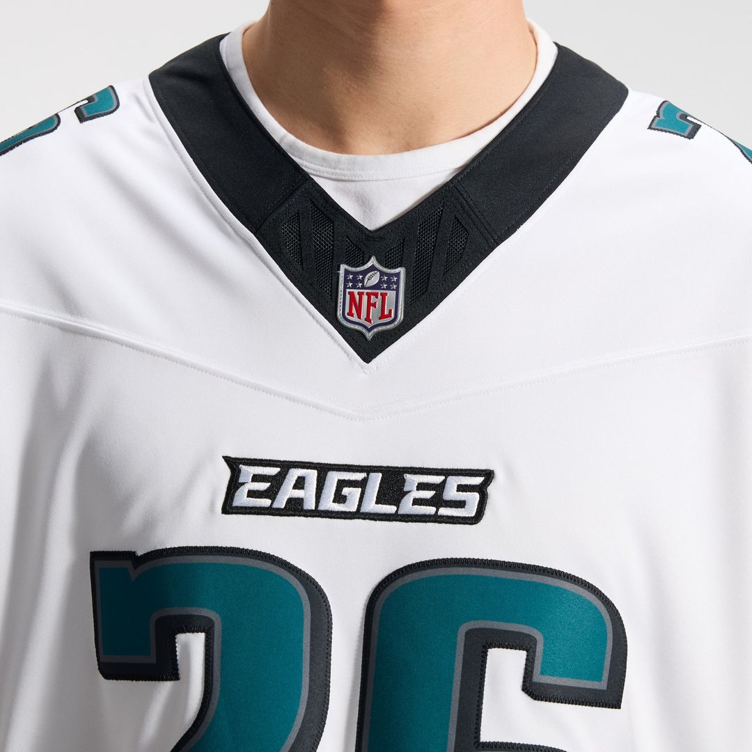 Philadelphia Eagles Saquon Barkley Nike Kelly Green Alternate Vapor F.U.S.E. Stitched Limited Jersey