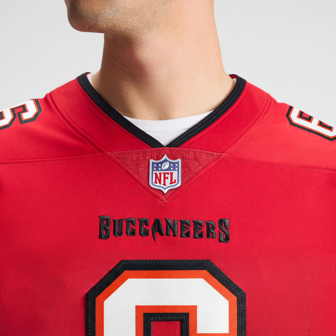 Tampa Bay Buccaneers Baker Mayfield Nike Red Vapor Untouchable Limited Jersey